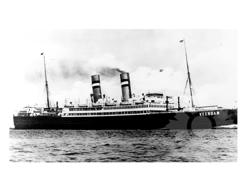 Black and white photo of the ship Veendam (SS) (1923-1953)