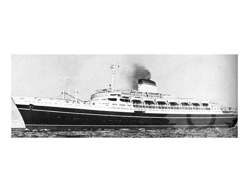 Photo en noir et blanc du navire Andrea doria (SS)