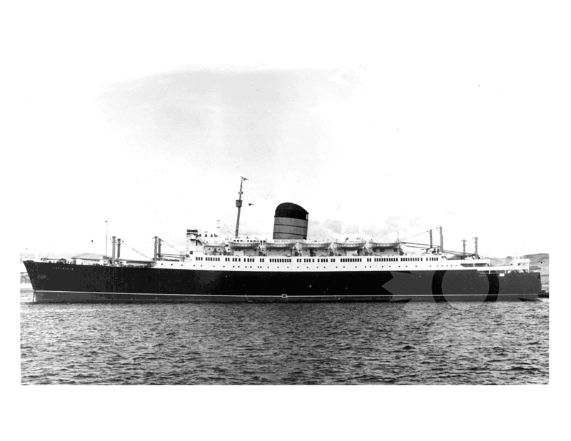 Black and white photo of the ship Carinthia III (RMS)