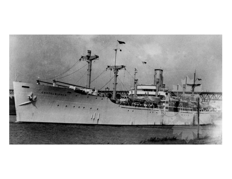 Black and white photo of the ship Castel Bianco (SS)