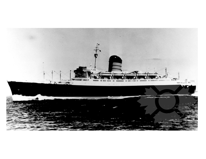 Black and white photo of the ship Ivernia (RMS) (1954-1963)