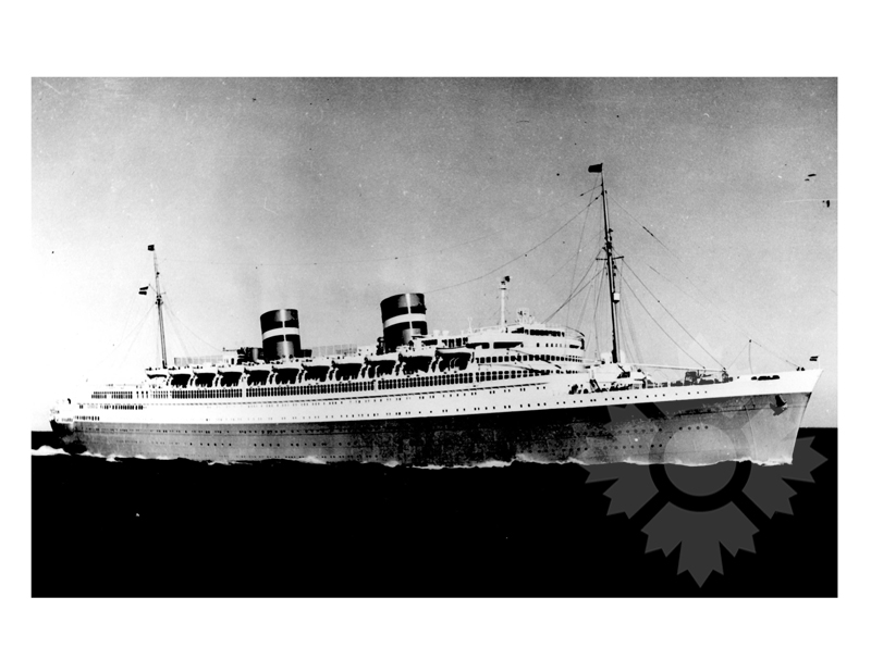 Black and white photo of the ship Nieuw Amsterdam II (SS) (1937-1974)