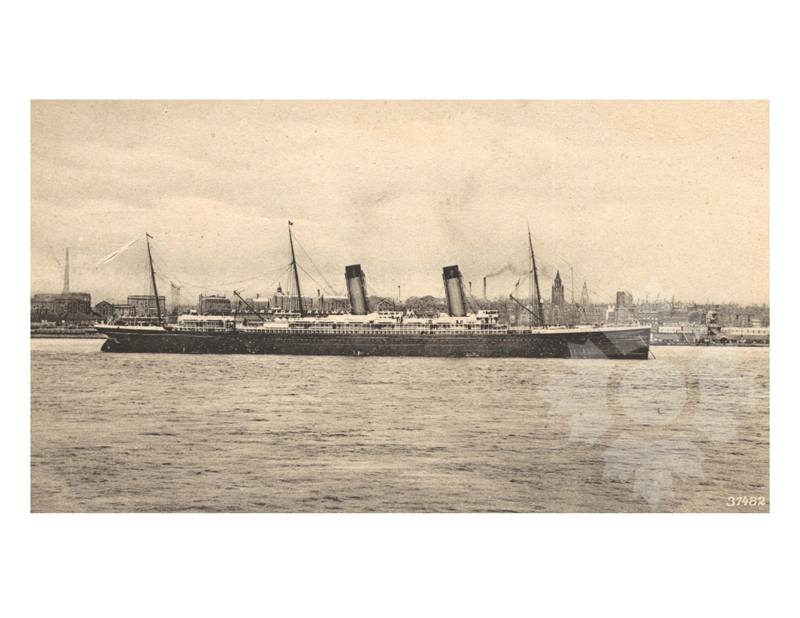 Black and white photo of the ship Oceanic I (RMS) (1899-1914)