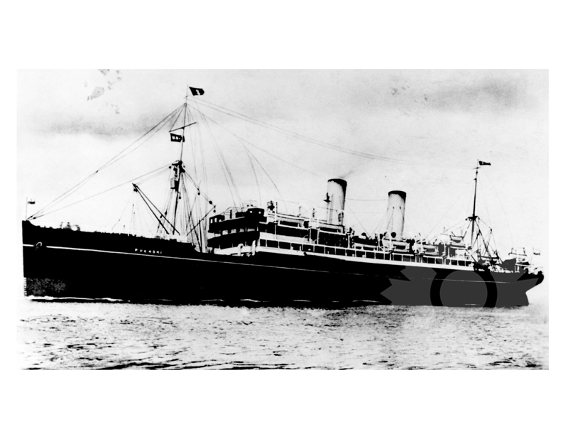 Black and white photo of the ship Pulaski (SS) (1930-1945)