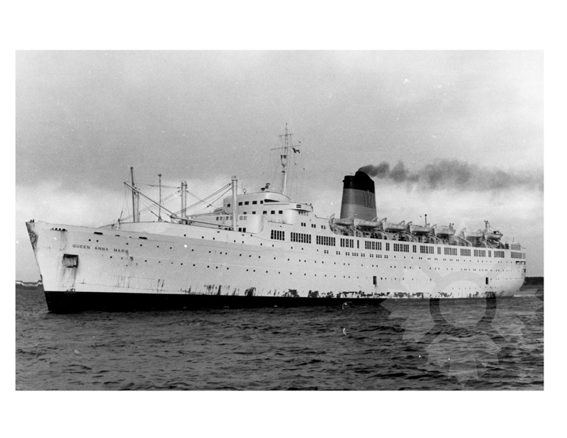 Black and white photo of the ship Queen Anna Maria (SS) (1964-1975)