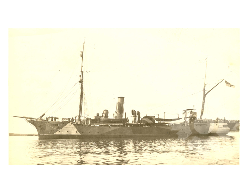 Black and white photo of the ship Shearwater (HMS) (1900-1922)
