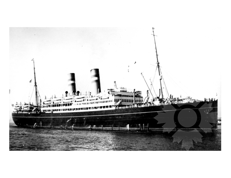 Black and white photo of the ship Volendam (SS) (1922-1952)