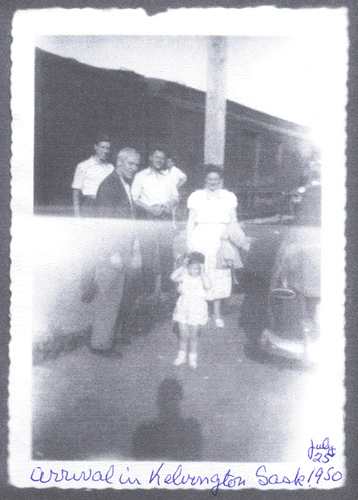 John Boot and family arriving in Kelvington, Saskatchewan, July 1950. Canadian Museum of Immigration at Pier 21 (DI2013.1534.6).