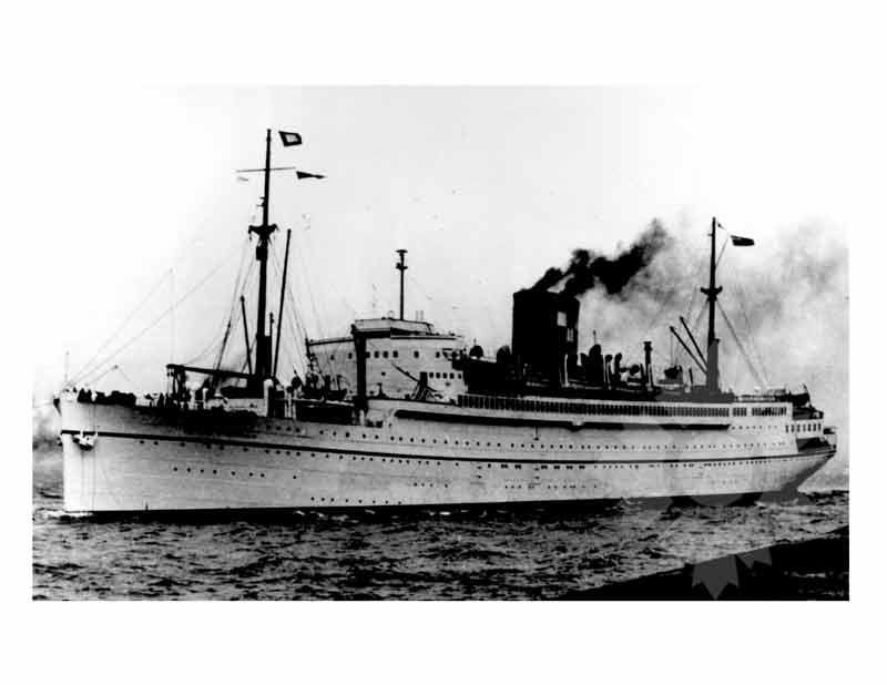 Black and White photo of ship Empress of Australia II (RMS) (1953-1956)