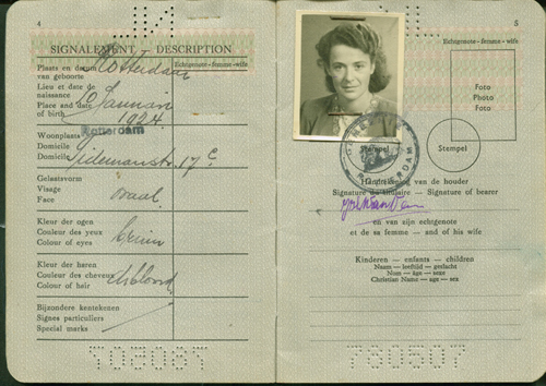 Passport issued to Johanna Prins. Canadian Museum of Immigration at Pier 21 (DI2013.1560.12).