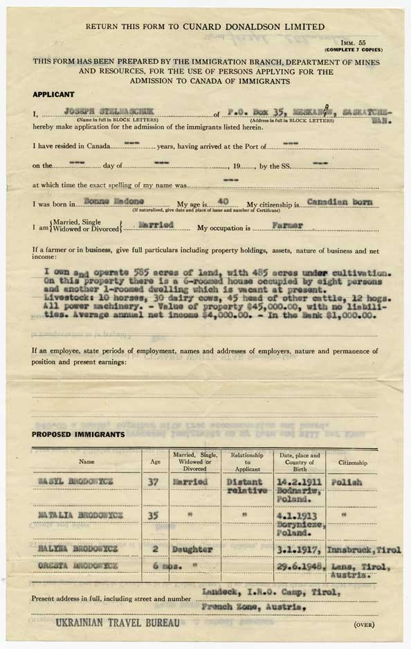 Old yellow paper of Admission to Canada of Immigrants with the details of the applicant.