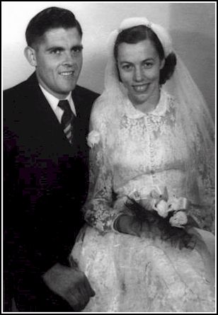 Wedding portrait of Mia and Cor, September 24, 1955.