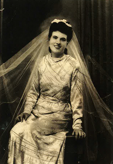 This is my mother Edith Wallace nee Metcalfe. This photo was taken two months after her wedding, that’s why she doesn’t have any flowers.