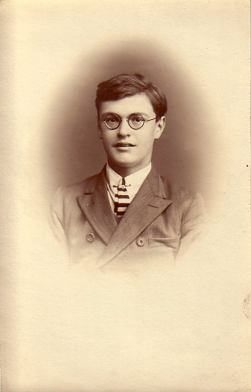 Black & white photo of young man.